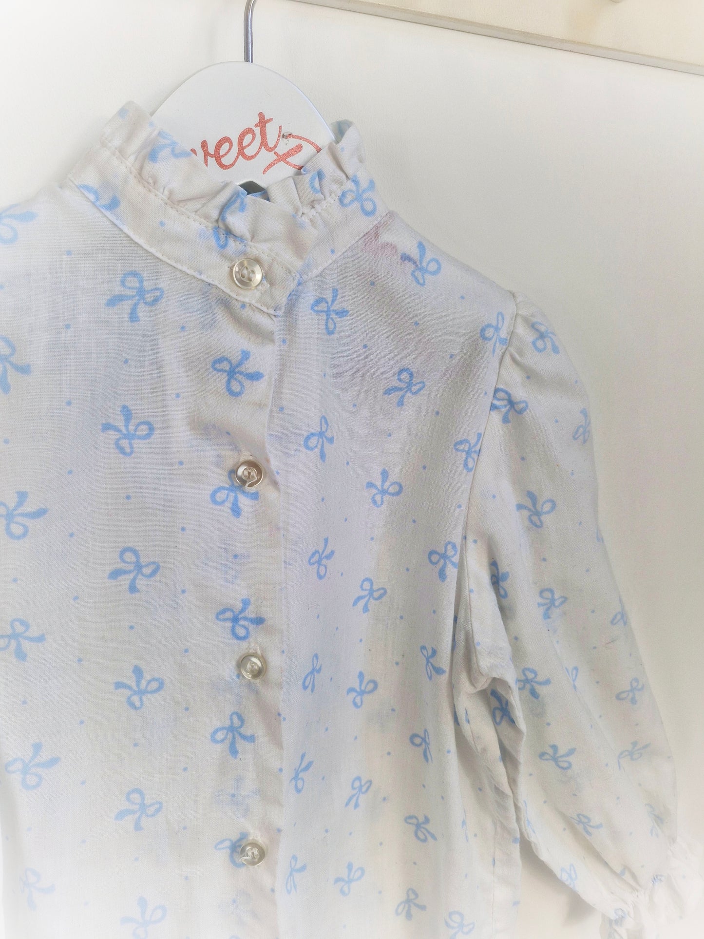 3-4 years blouse. Healthtex, white with blue bows
