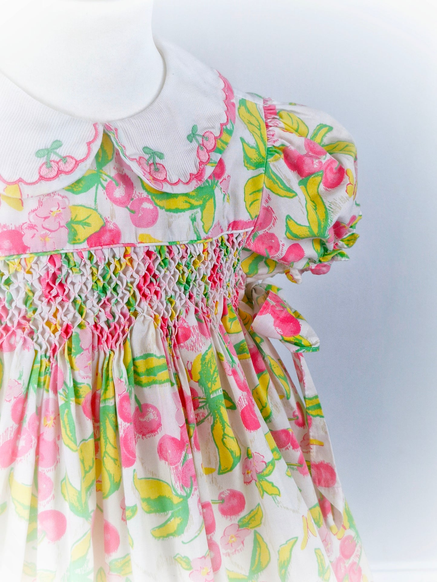 3-4 years. Vintage Allison Ann smock dress with embroidered cherries on collar and cherry print