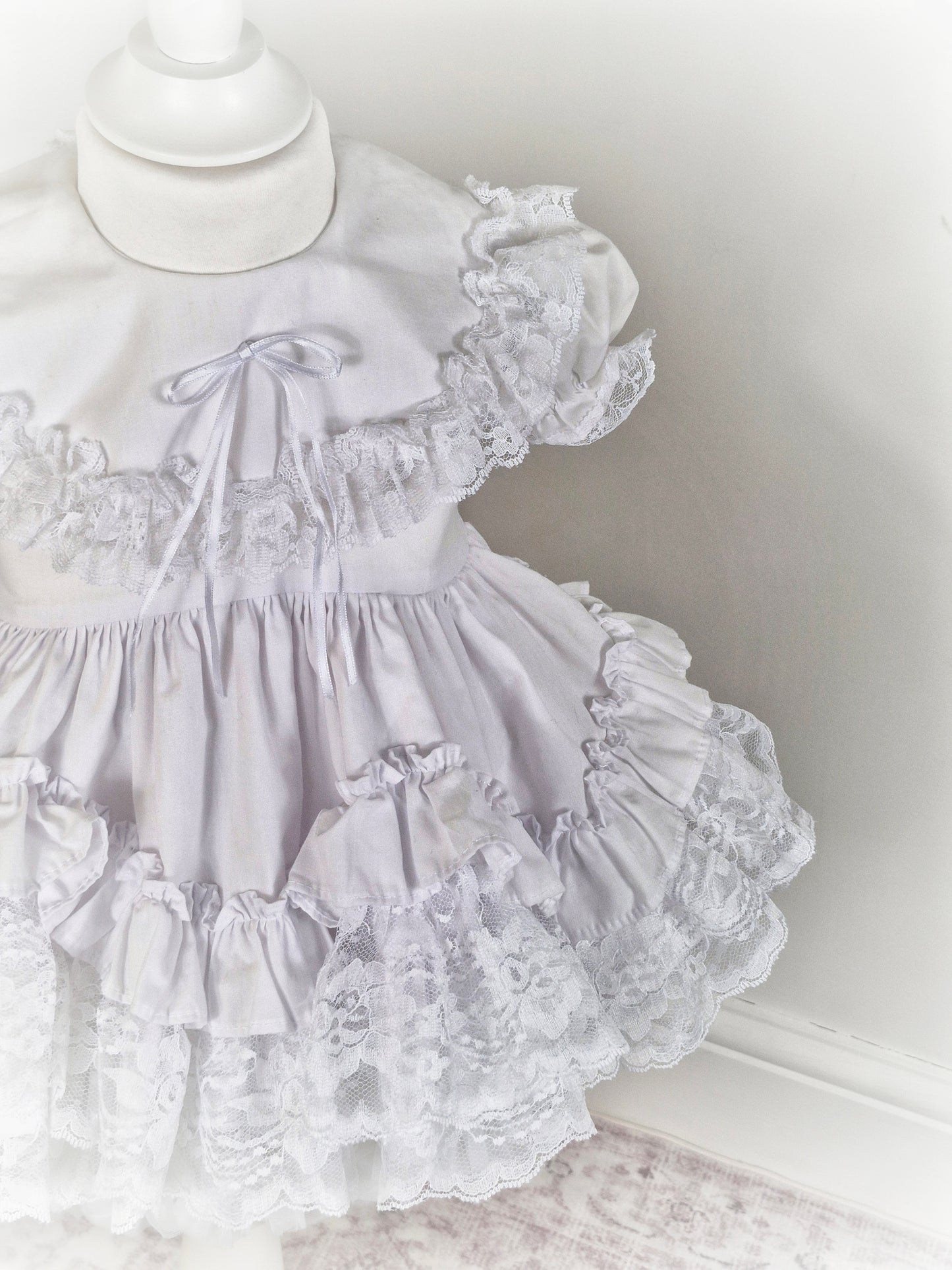 18-24 months/2 years. All white Lid'l Dolly with matching bonnet