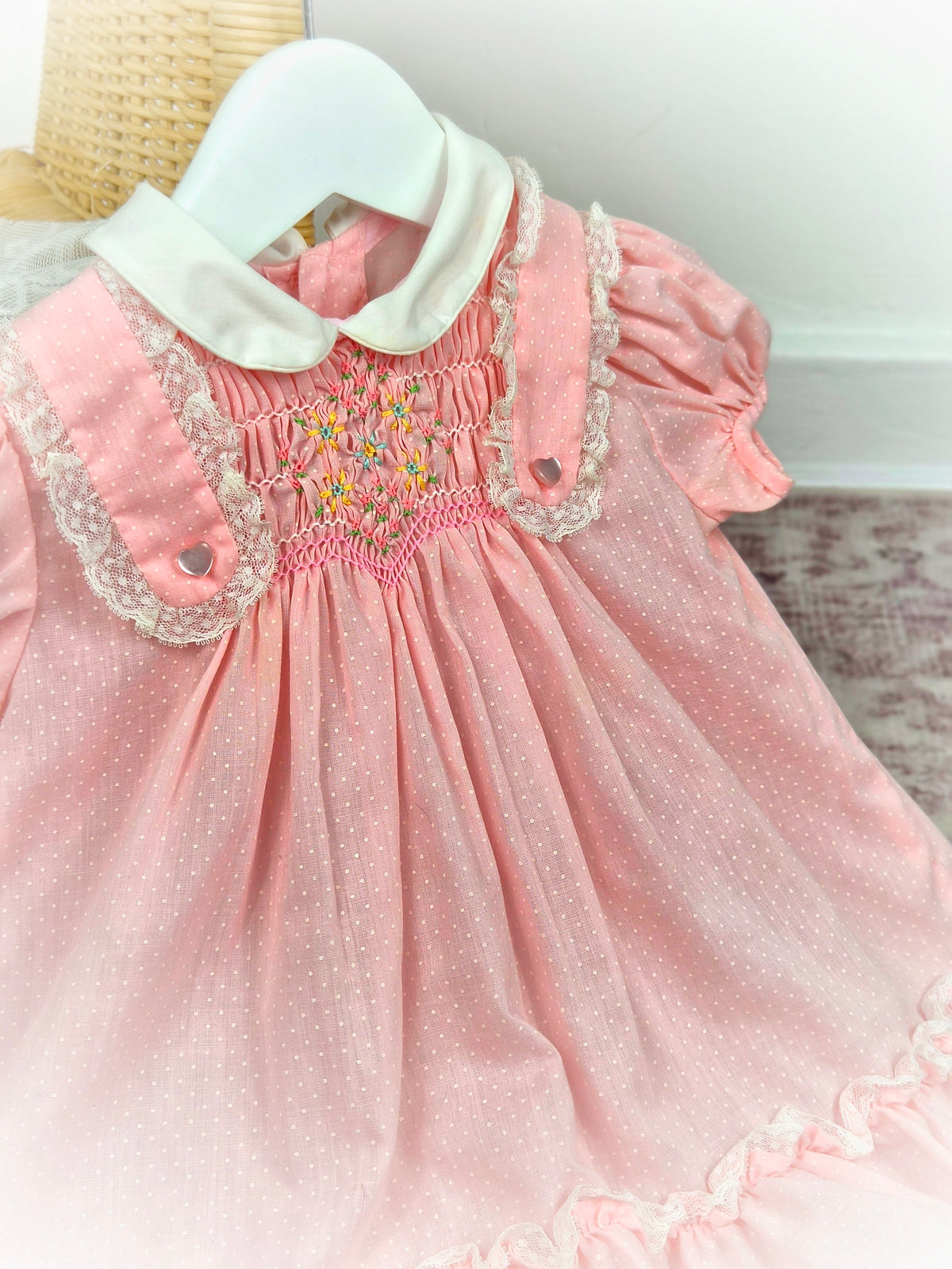 18-24 months. Pink vintage Polly Flinders smock dress wih white collar and polka dots