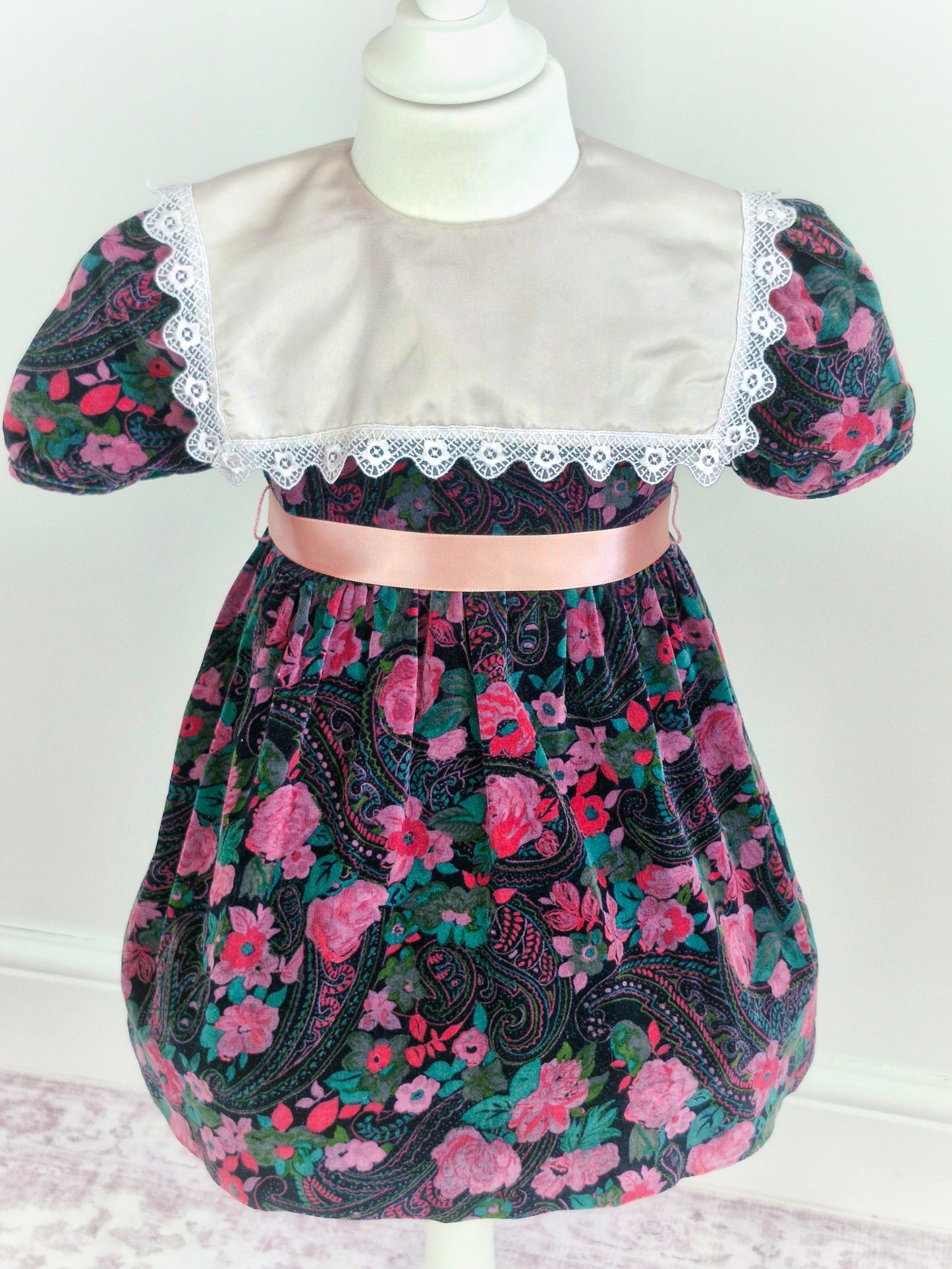 3 years. Black velour floral vintage dress from JoJoe with satin bib