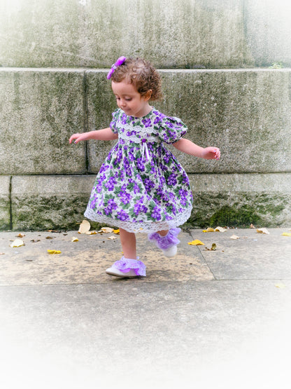 2 years. Vintage Jessica Ann, purple grapes with green leaves. Lace and ribbon details