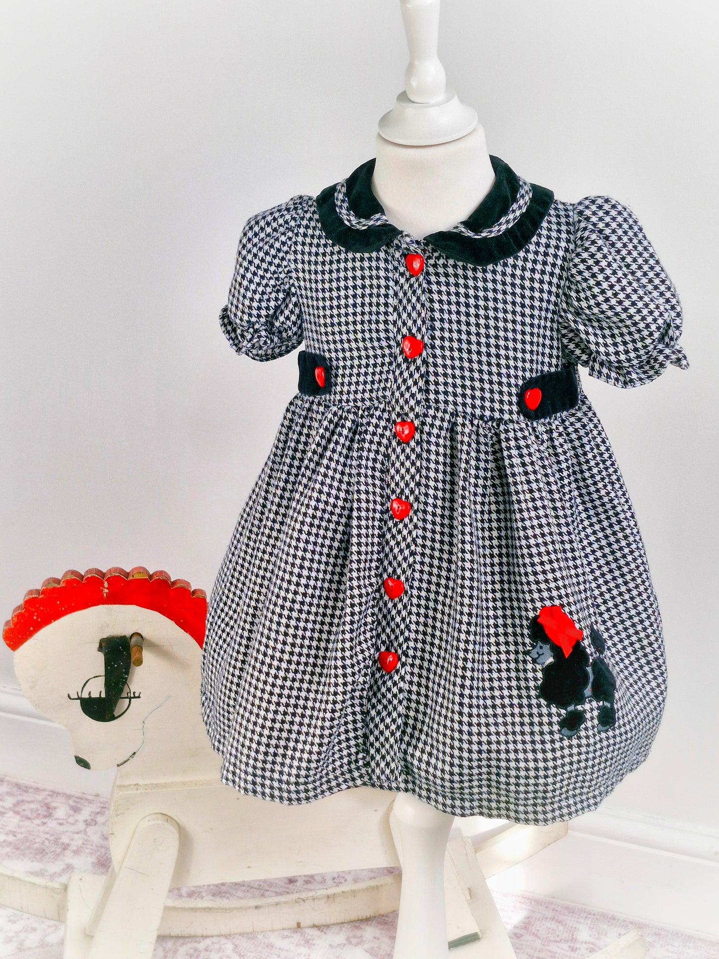3 years. Black and white dogtooth vintage dress with red heart buttons and a poodle applique