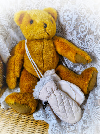 1-2 years. Cream padded vintage mittens with fleece inside