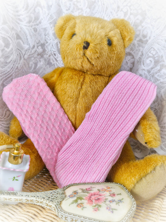 0-1 years. 2 pairs of pink vintage tights. Brand new.