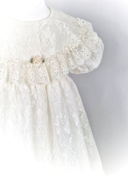 5 years. Cream lace vintage dress with puff sleeves and ruffled bib