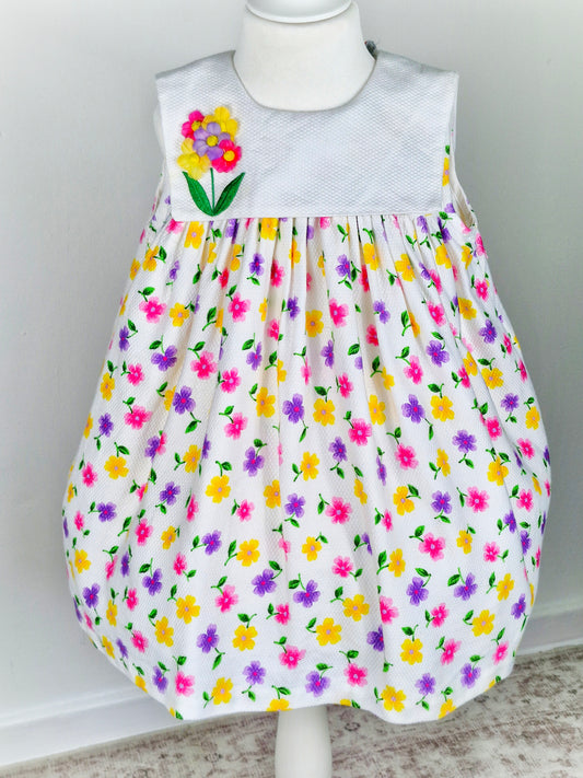 3-4 years. White sleeveless vintage Good Lad of Philadelphia dress with bright floral design