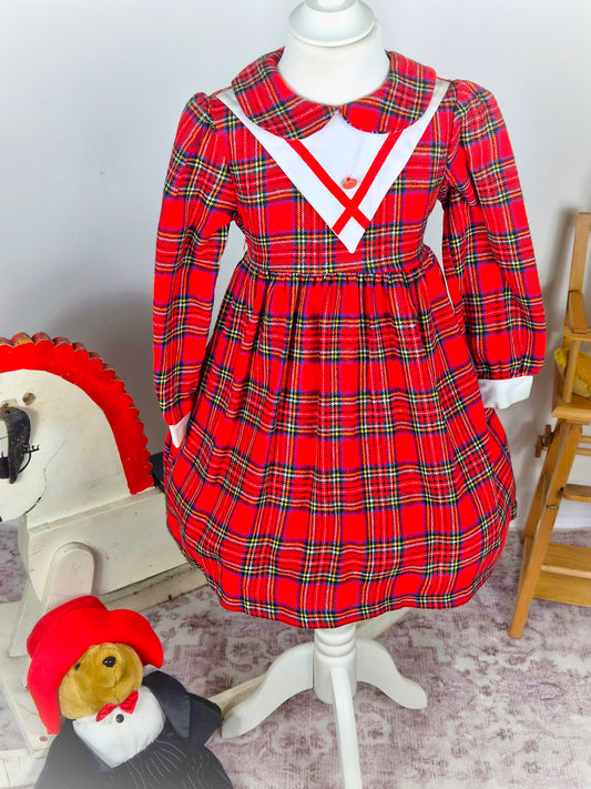 4 years. Red tartan vintage dress with Peter Pan collar and white chest