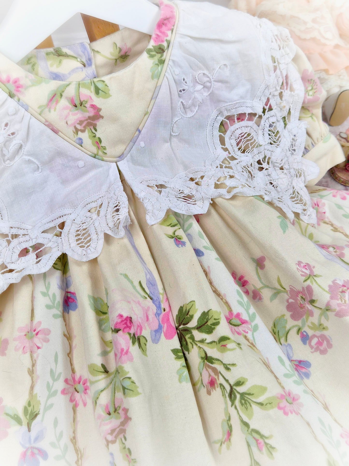 18 months. Vintage dress with floral design and large white lace collar