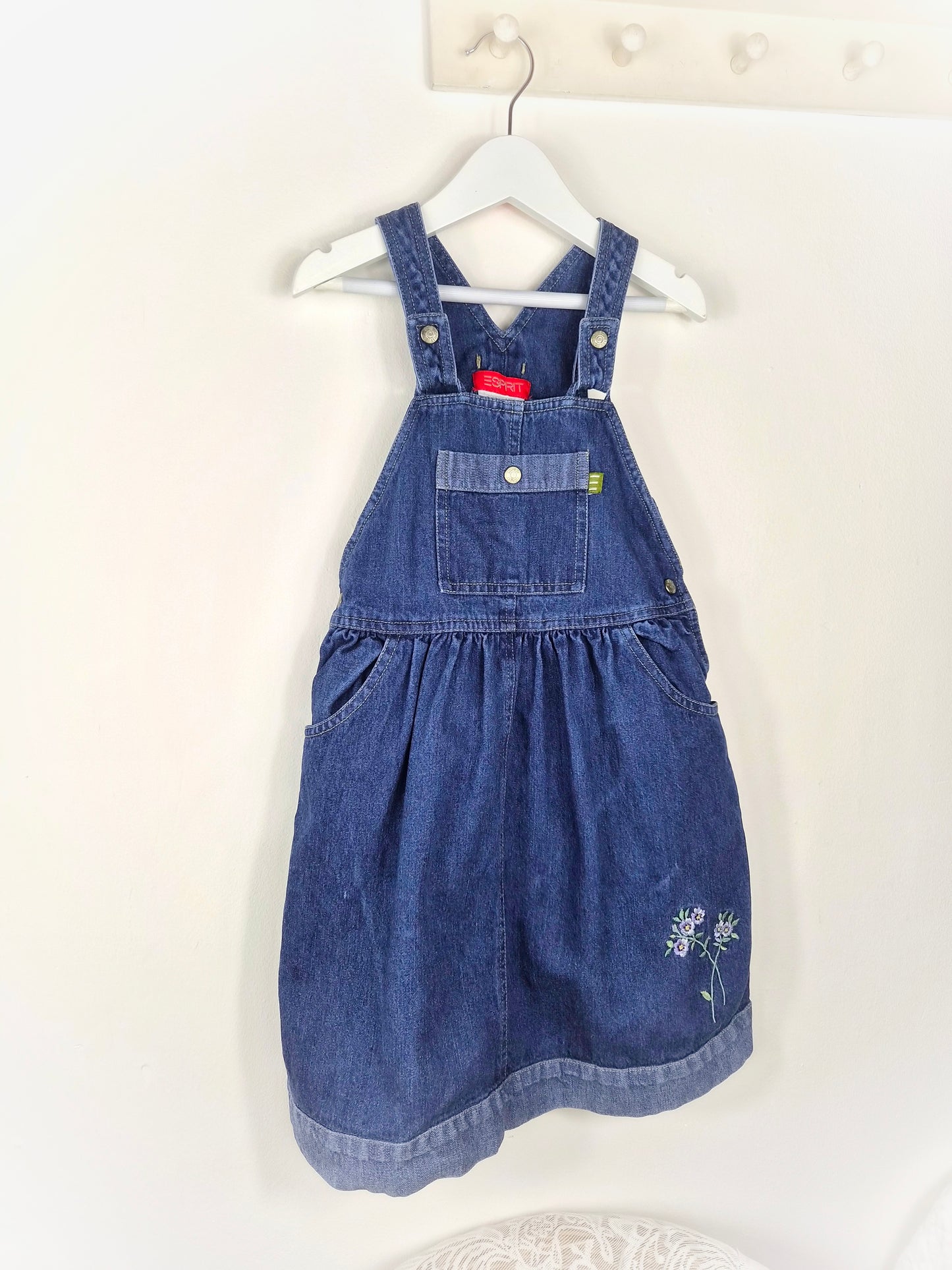 5-6 years. Denim vintage pinafore dress by Espirit with embroidered flowers