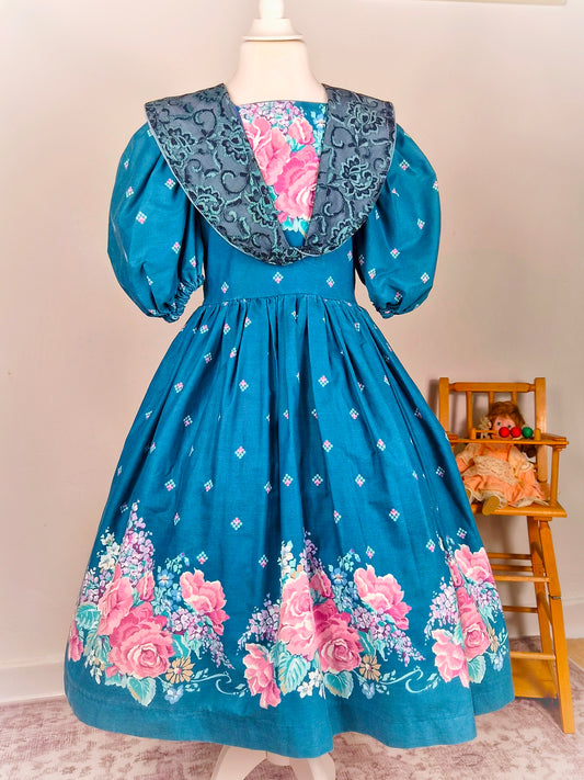 8-9 years. Teal vintage Daisy Kingdom dress
