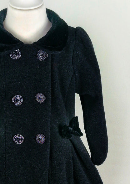 4-5 years. Black fleece double breasted coat with velvet collar and bows, vintage inspired by Good Lad