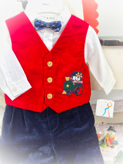 6-9 months. 4 piece boys vintage set, christmas themed