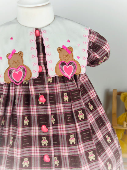 2-3 years. Brown and pink Bonnie Jean dress with large white collar, teddy bears, embroidered hearts and pink heart buttons