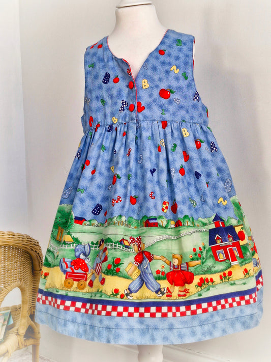 5-6 years. Sleeveless vintage dress with beautiful teddy bear family, alphabet and apples